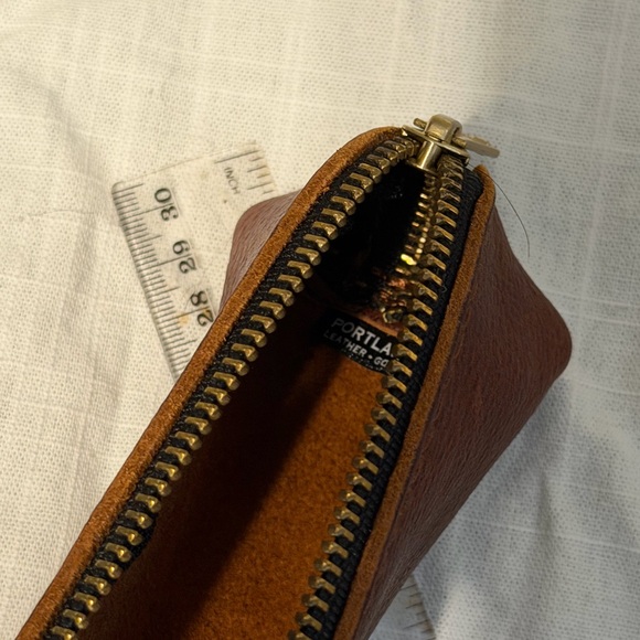 Portland Leather Ballpark Pouch Brown, Possibly Nutmeg - Picture 4 of 4